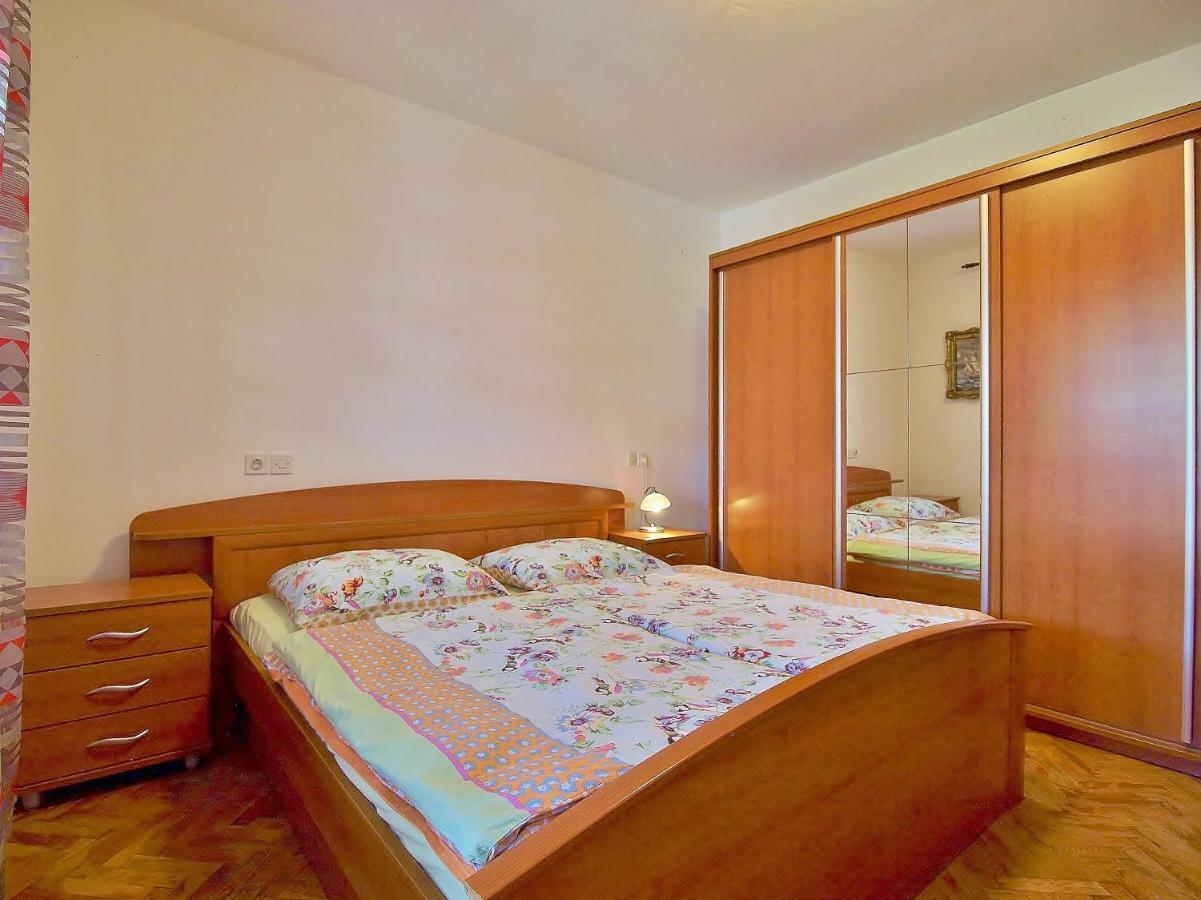 Apartmani Danijela Лопар Екстер'єр фото