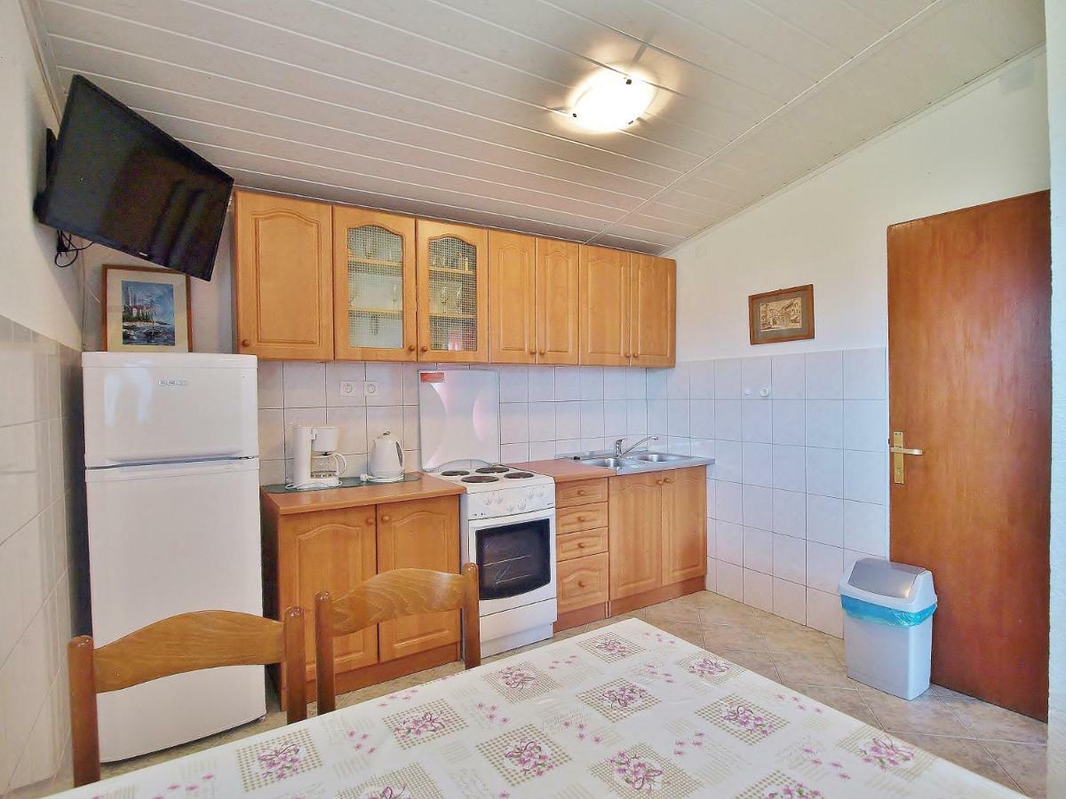Apartmani Danijela Лопар Екстер'єр фото