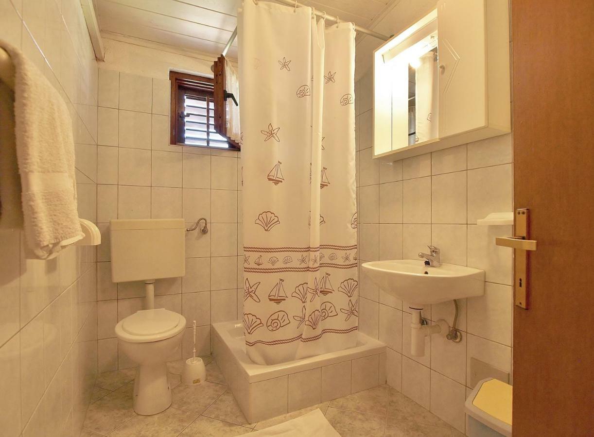 Apartmani Danijela Лопар Екстер'єр фото